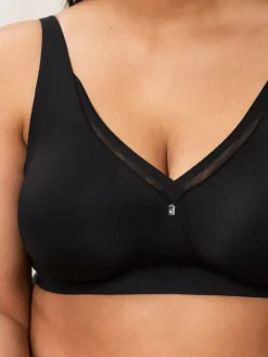 Triumph Non Wired True Shape Sensation Minimizer Bra Black