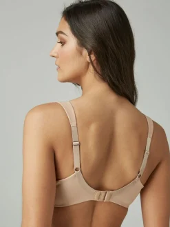 Clearance Triumph Wired True Shape Sensation Minimizer Bra Nude