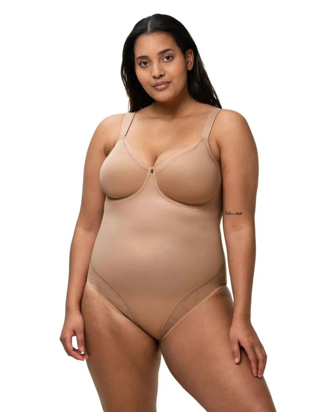 New Triumph True Shape Sensation Wired Shaping Bodysuit Nude