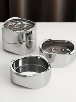 Umbra Chrome Wavy Jewelry Organizer^ Storage & Organisation