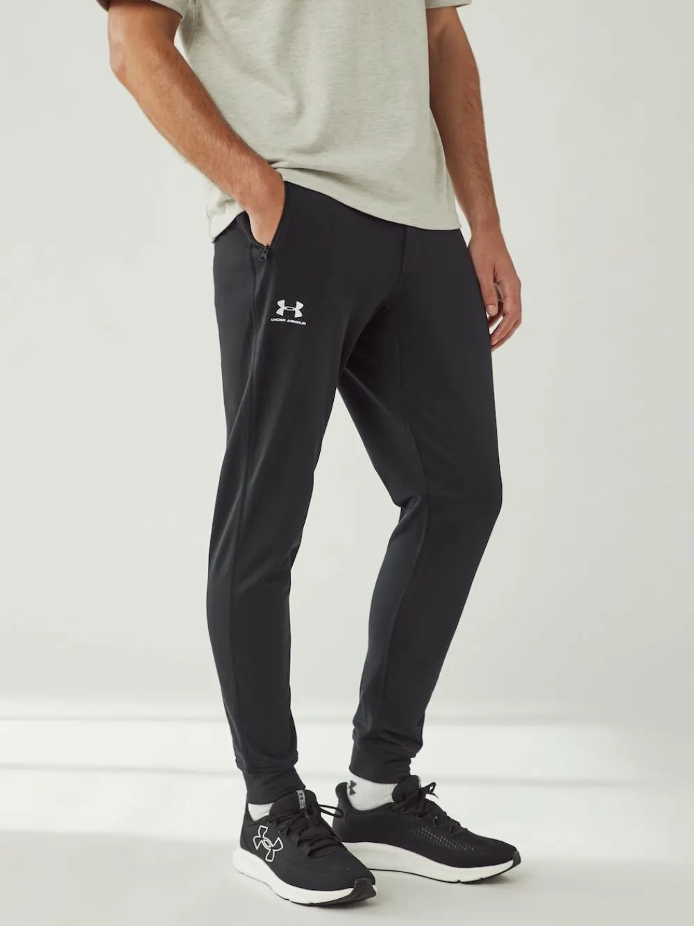 Discount Under Armour Sportstyle Tricot Joggers Black