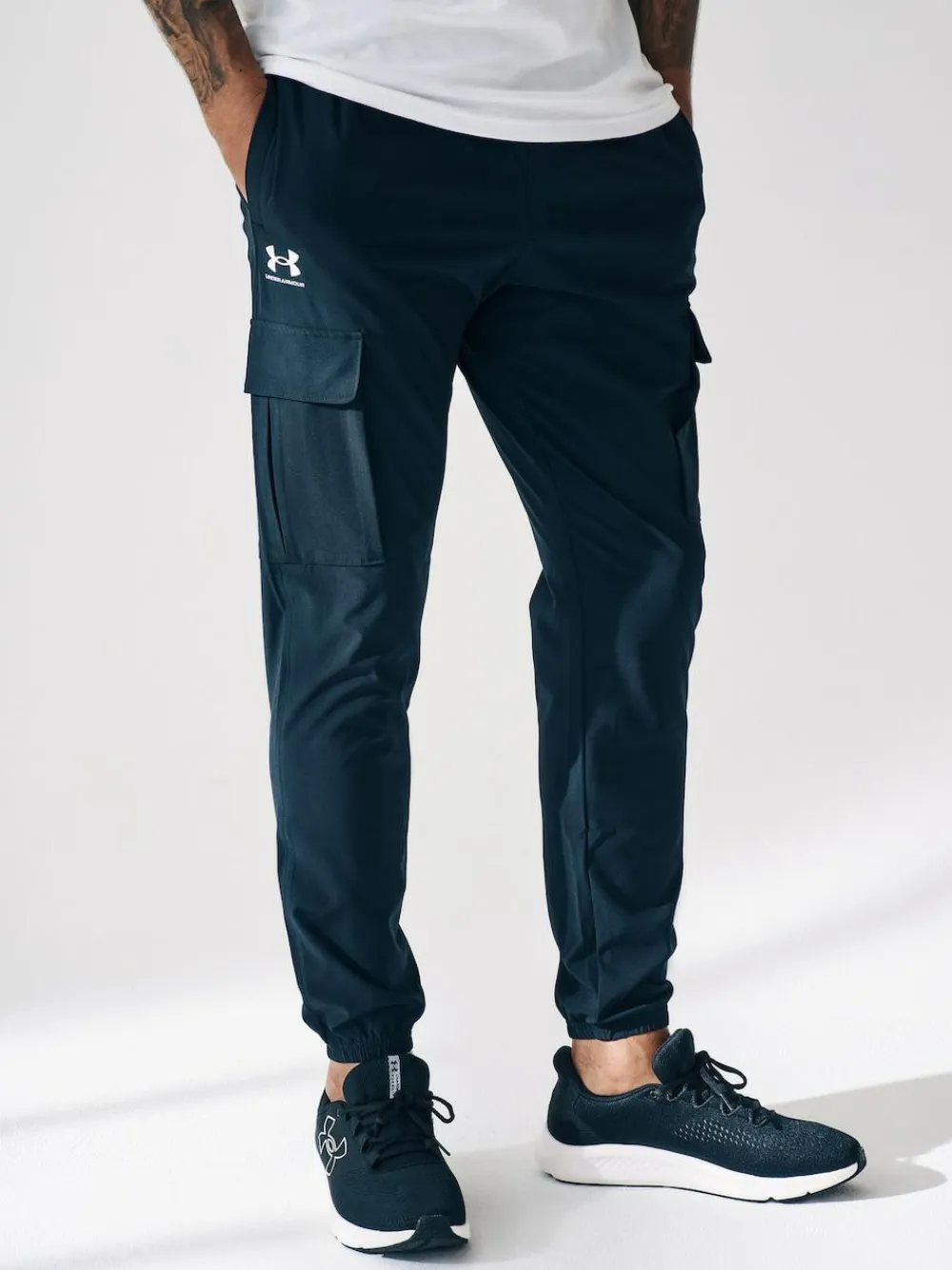 Online Under Armour Vibe Woven Cargo Pants Black