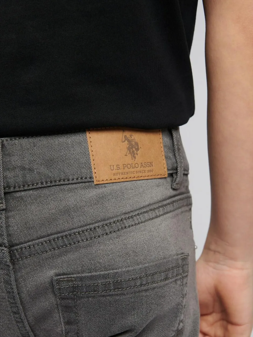 New U.S. Polo Assn . Classic Fit Jeans Grey