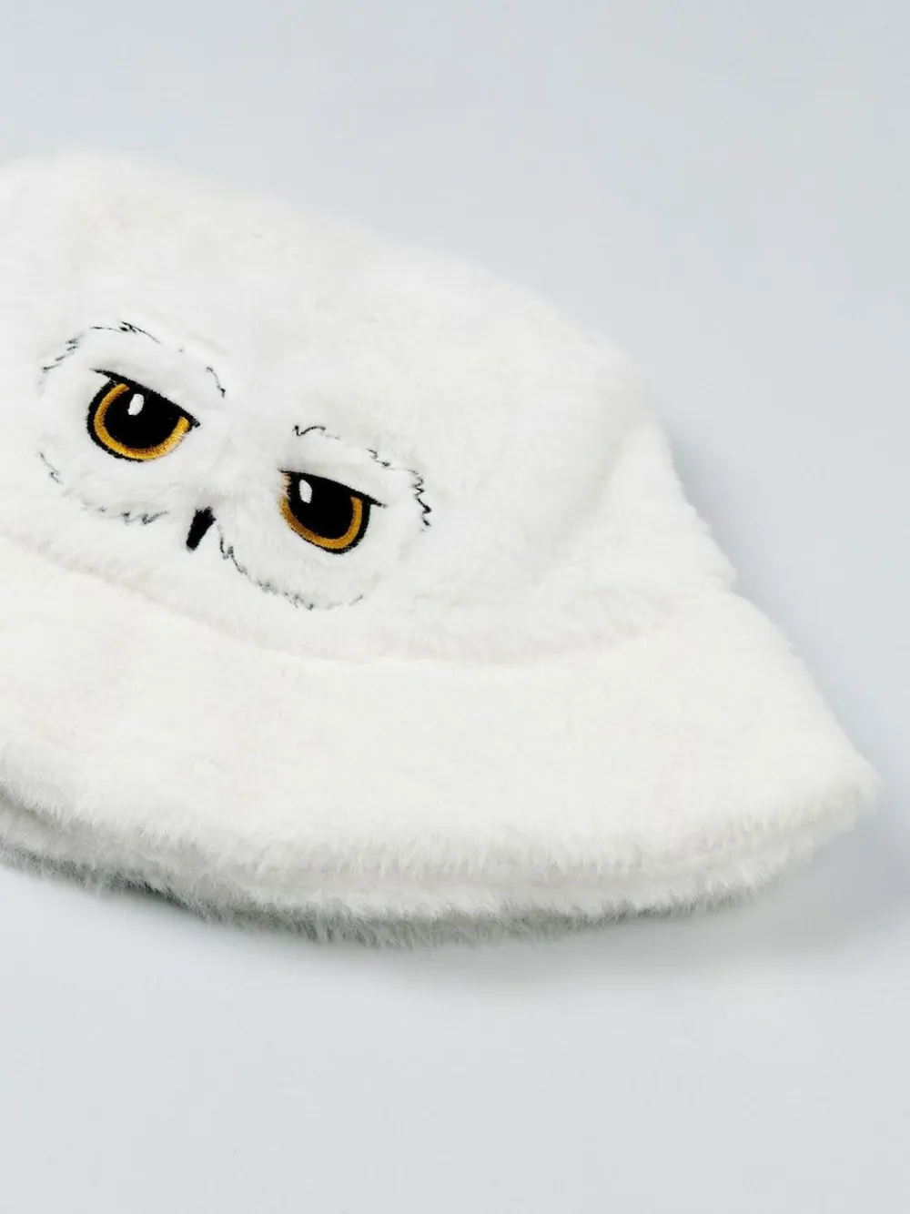 Best Vanilla Underground White Harry Potter Hedwig Bucket Hat