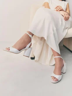 Next Forever Comfort® Wedding Round Toe Block Heel Bridal Sandals^Women Heels